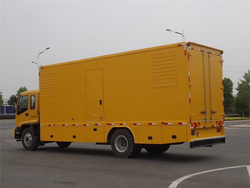 北海出租发电机-柴油发电机组电压低报警怎么办？